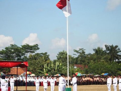 Kegiatan Upacara Bendera